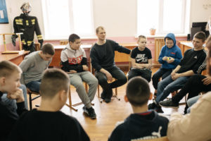 Поддержка сирот